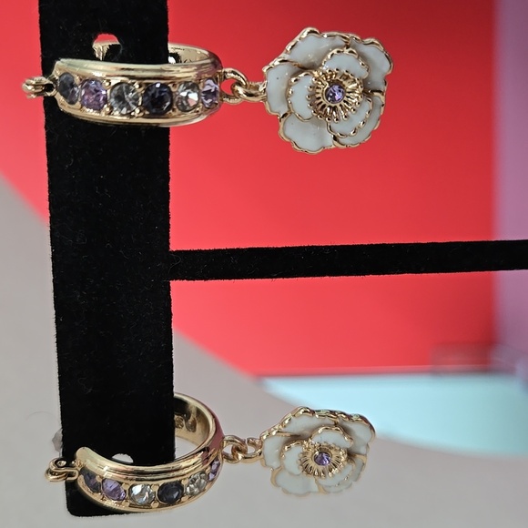 Guess Elegant Gold Tone Tan Enamel Purple Stones  Floral Hoop Earrings - Picture 12 of 16